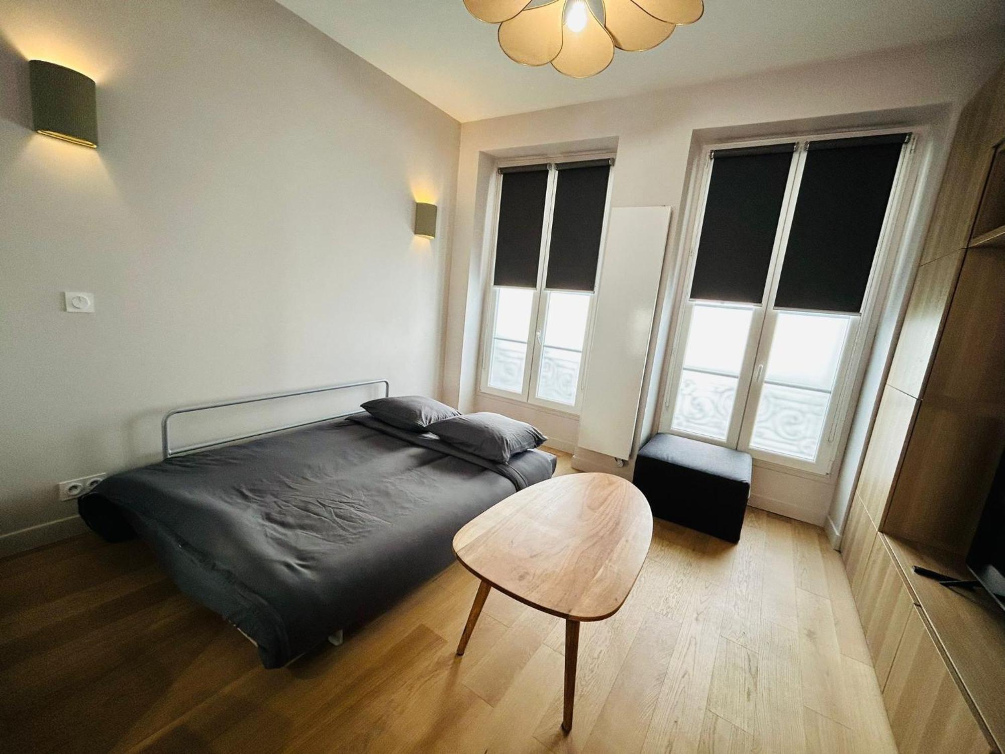 Enghien - New Fully Furnished Apartment Paris