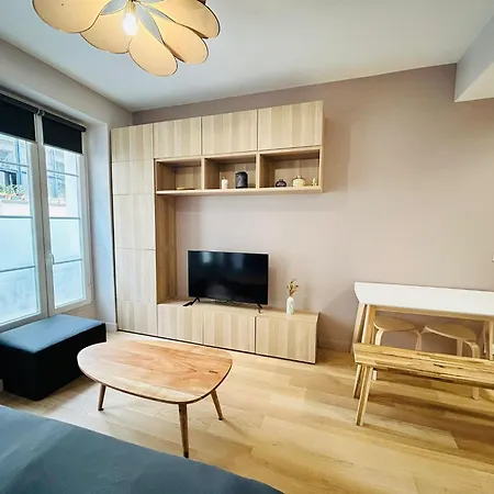 Enghien - New Fully Furnished Appartamento *