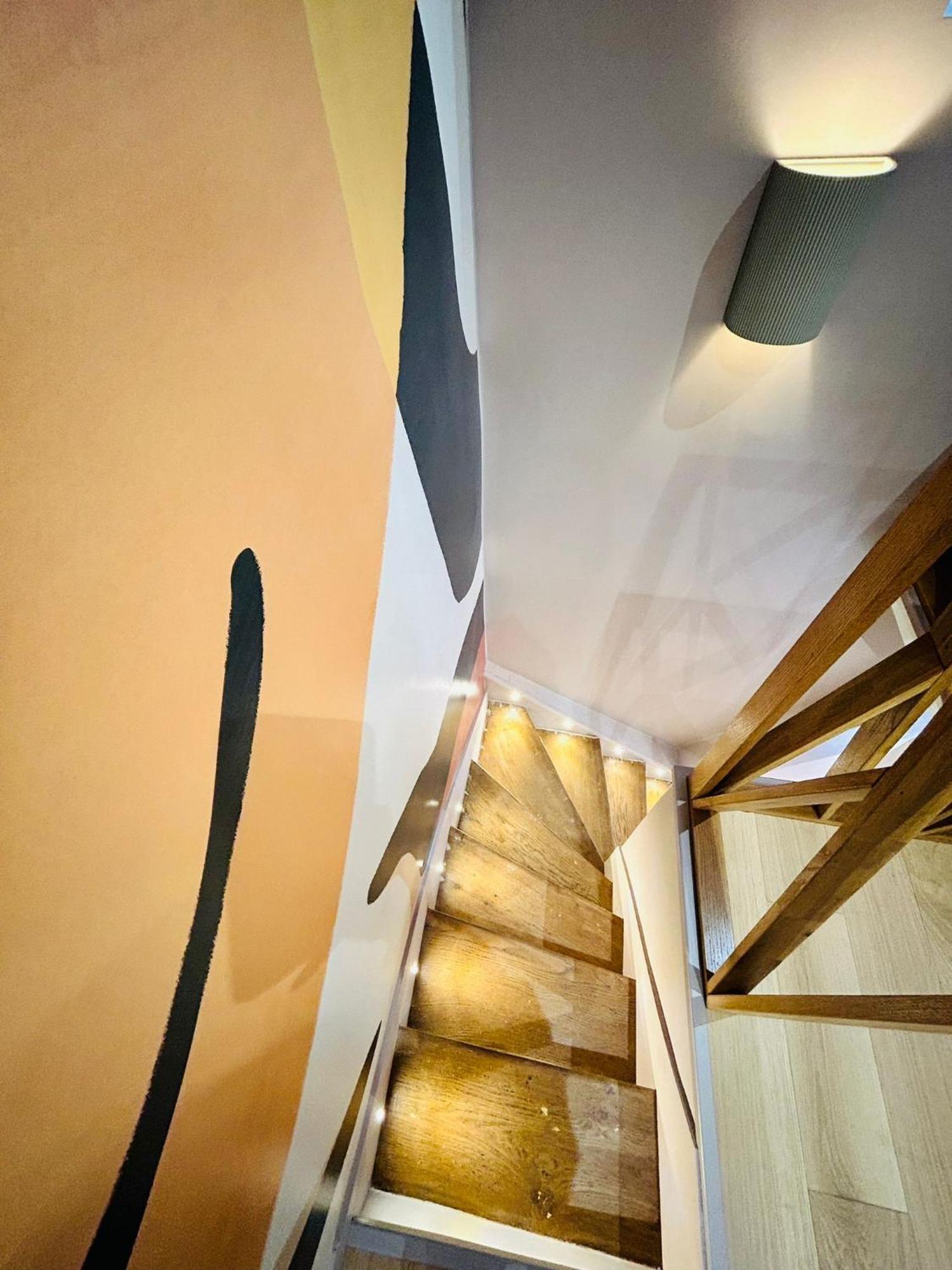 Enghien - New Fully Furnished Appartamento